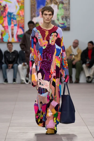 Look 40